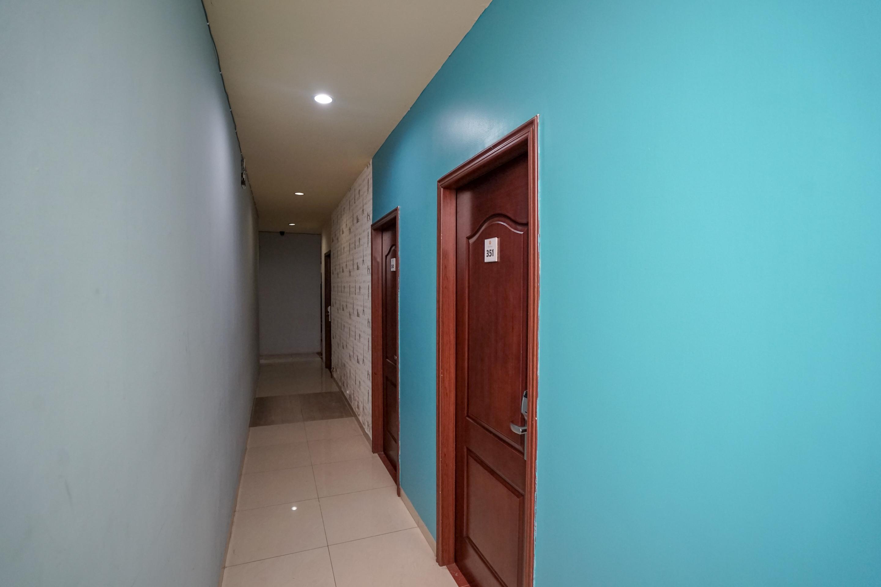 Urbanview Skip Hotel