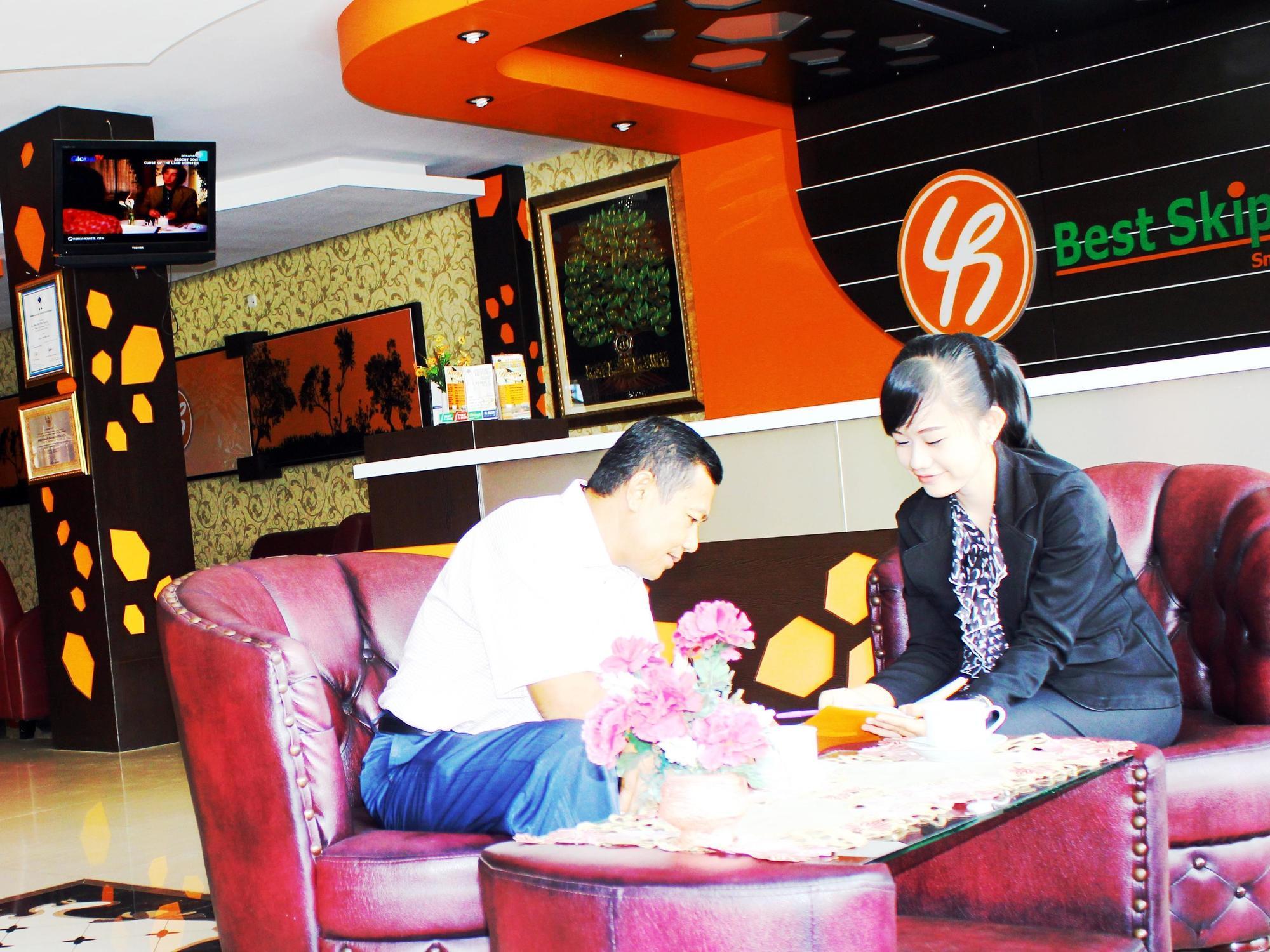 Urbanview Skip Hotel 2*